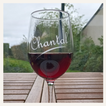 graver un prénom sur un verre à vin