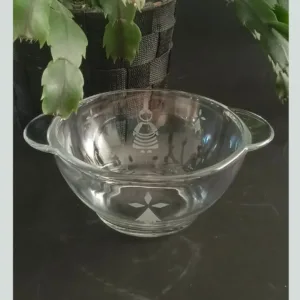 Bol bretonne en verre gravé par sablage artisanal à Saint-Brieuc