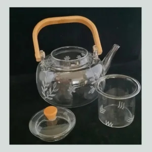 Théière en verre gravé - Anse bambou - Gravure artisanale à Saint-Brieuc