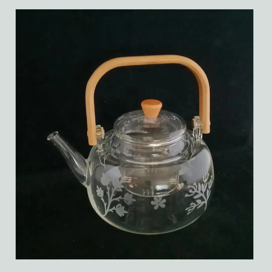 Théière en verre - gravure par sablage à Saint-Brieuc